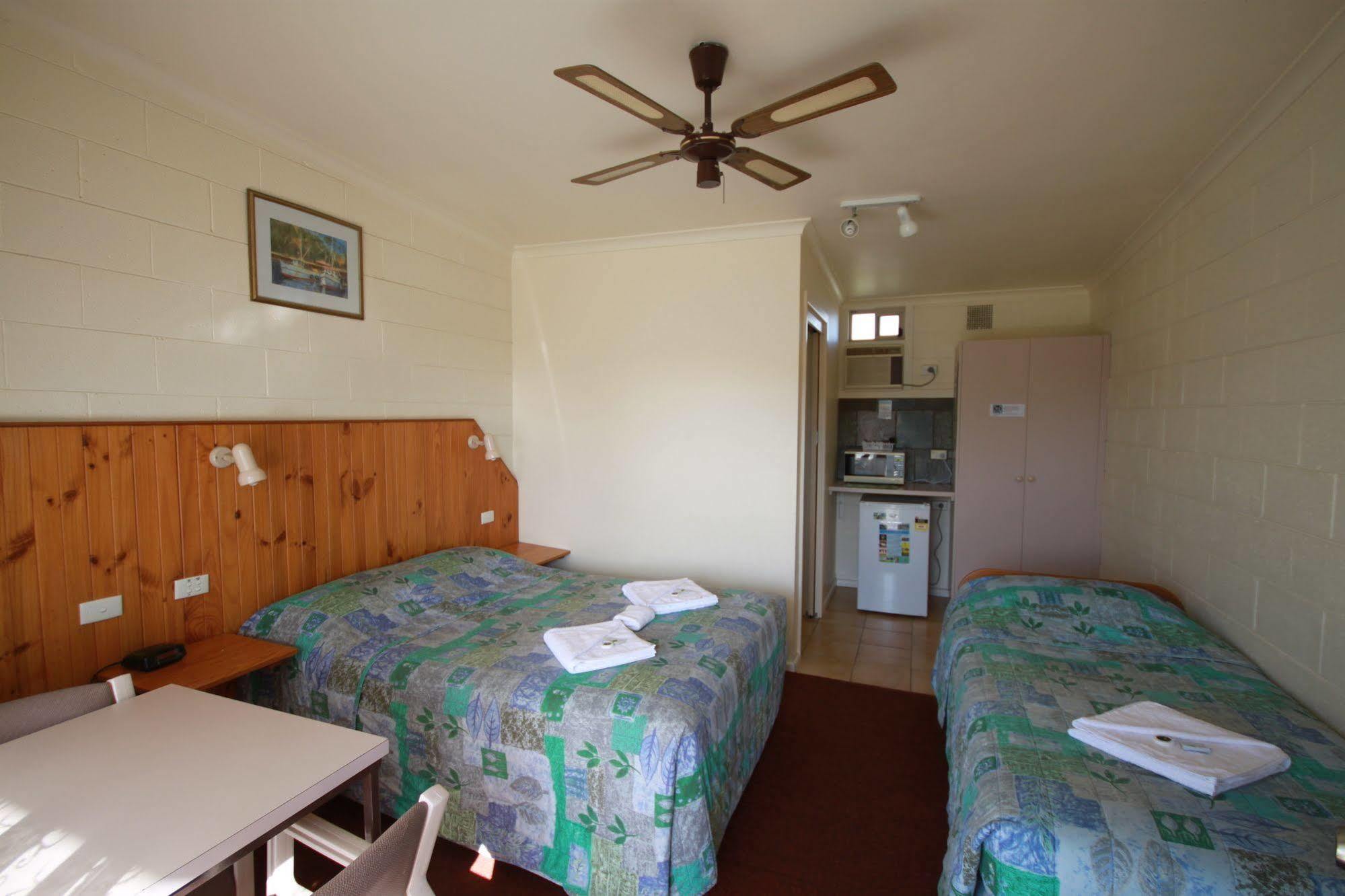 Pelicans Motel Сан-Ремо Экстерьер фото